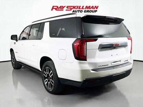 2024 GMC Yukon XL AT4