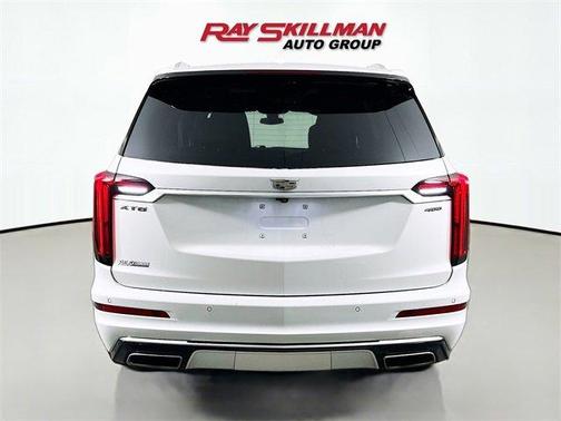 2024 Cadillac XT6 Premium Luxury FWD