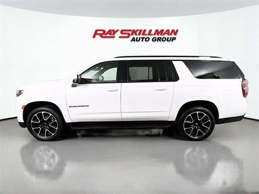 2024 Chevrolet Suburban RST