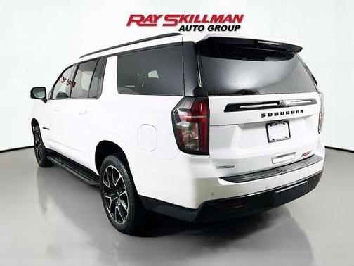 2024 Chevrolet Suburban RST
