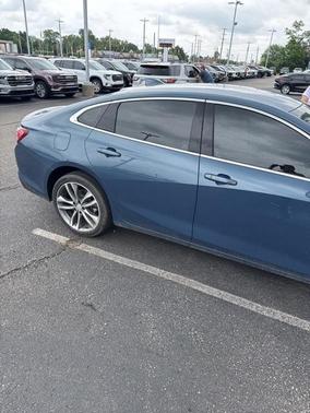 2024 Chevrolet Malibu 2LT