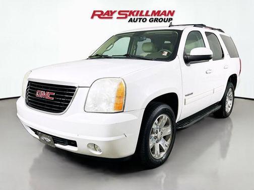Summit White 2012 GMC Yukon SLT