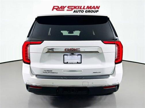 2024 GMC Yukon XL SLT