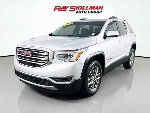 Quicksilver Metallic 2019 GMC Acadia SLE-2