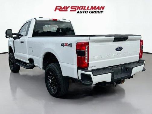 Oxford White 2024 Ford F-350 XL