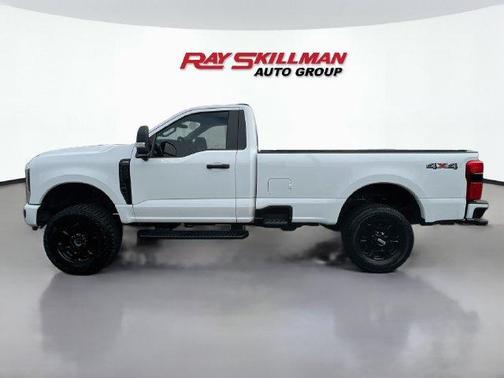 Oxford White 2024 Ford F-350 XL