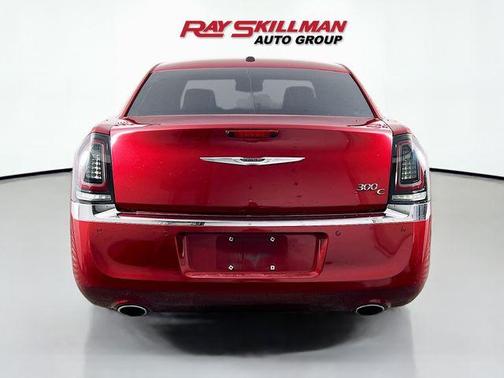 2013 Chrysler 300C Base