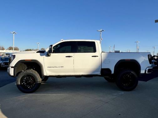 2025 GMC Sierra 2500 Denali