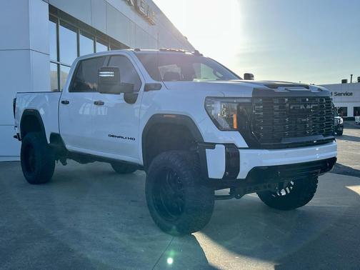 2025 GMC Sierra 2500 Denali