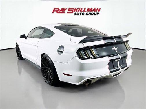 2015 Ford Mustang V6