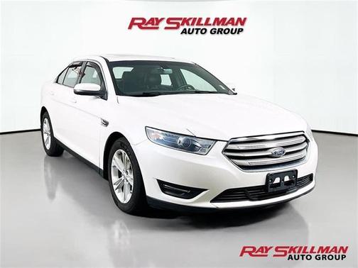 2018 Ford Taurus SEL