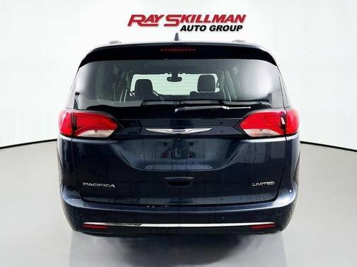 Maximum Steel Metallic 2019 Chrysler Pacifica Limited