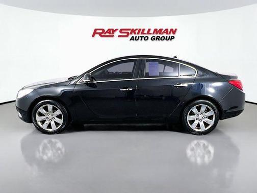 2012 Buick Regal Premium 1