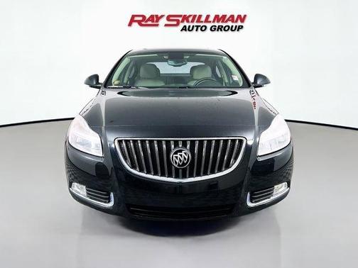 2012 Buick Regal Premium 1
