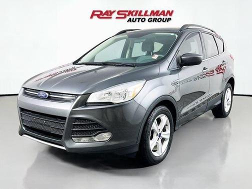 Magnetic 2016 Ford Escape SE