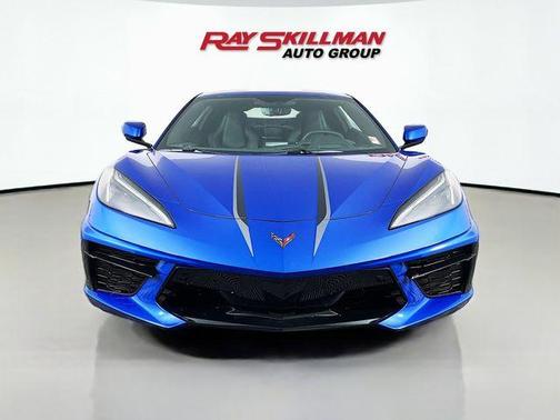 Elkhart Lake Blue Metallic 2021 Chevrolet Corvette Stingray w/2LT