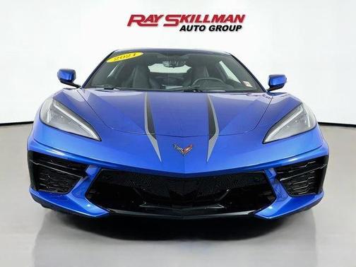 Elkhart Lake Blue Metallic 2021 Chevrolet Corvette Stingray w/2LT