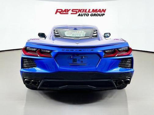 Elkhart Lake Blue Metallic 2021 Chevrolet Corvette Stingray w/2LT