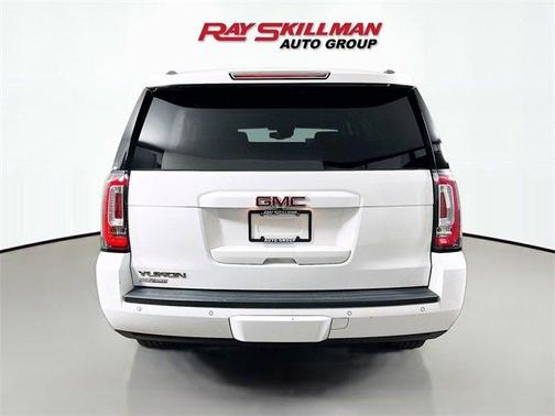 2017 GMC Yukon SLT