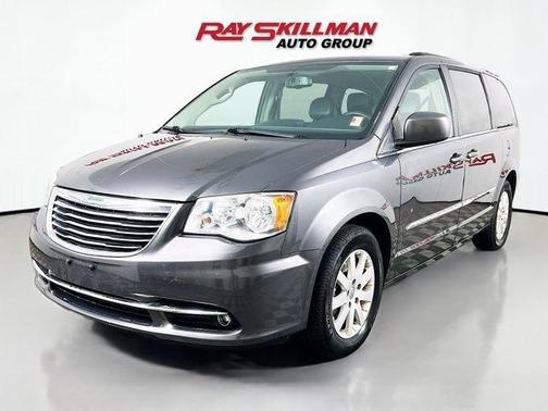 Crystal Blue Pearlcoat 2016 Chrysler Town & Country Touring