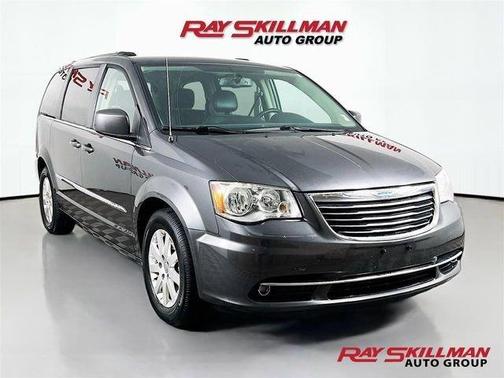 Crystal Blue Pearlcoat 2016 Chrysler Town & Country Touring