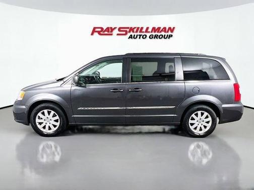 Crystal Blue Pearlcoat 2016 Chrysler Town & Country Touring