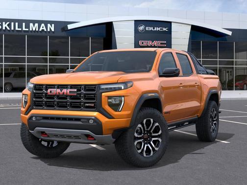 2025 GMC Canyon AT4