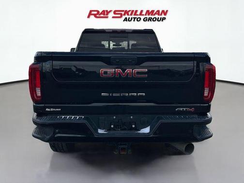 2022 GMC Sierra 2500 AT4