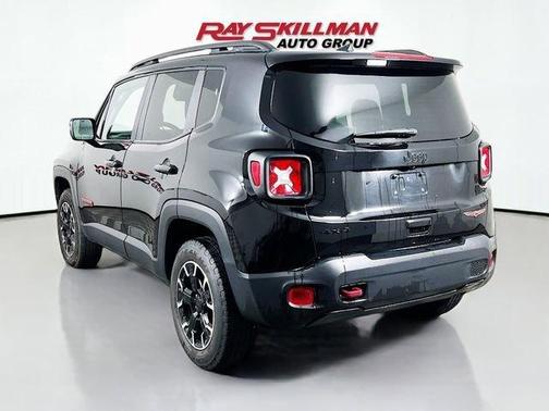 Black Clearcoat 2023 Jeep Renegade Trailhawk