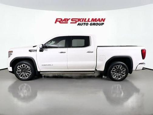 White Frost Tri-Coat 2023 GMC Sierra 1500 Denali Ultimate