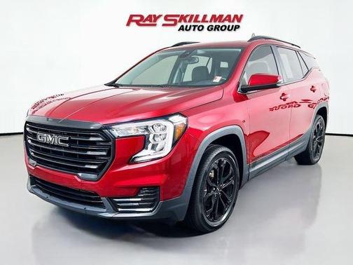 Cayenne Red Tintcoat 2022 GMC Terrain SLE