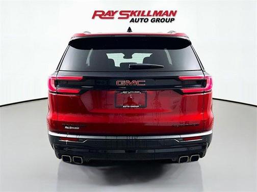 2024 GMC Acadia Elevation