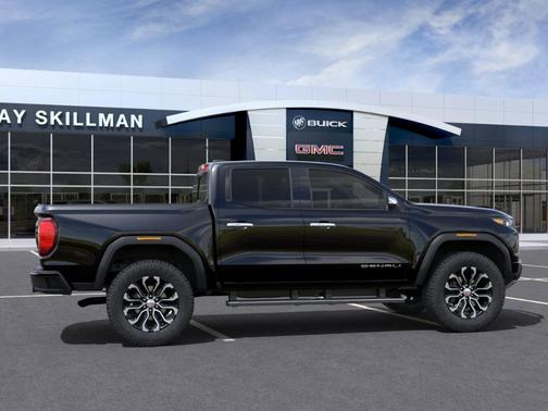 2025 GMC Canyon Denali