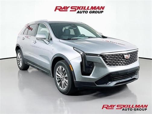 2025 Cadillac XT4 Premium Luxury