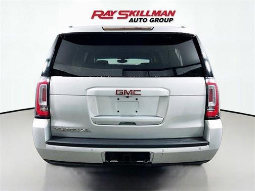 2016 GMC Yukon XL SLE