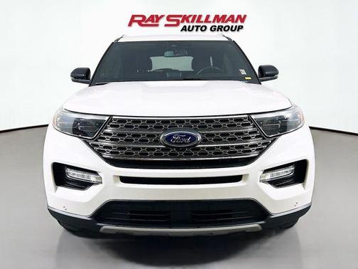 Star White 2022 Ford Explorer King Ranch