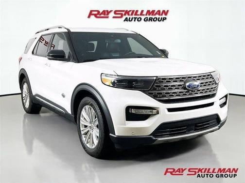 White Metallic 2022 Ford Explorer King Ranch