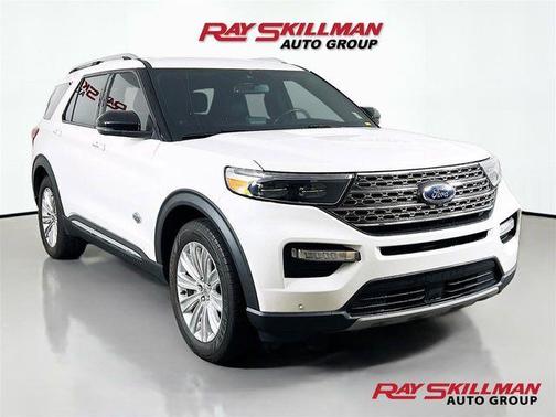 Star White 2022 Ford Explorer King Ranch