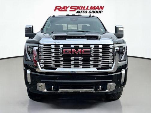 Onyx Black 2026 GMC Sierra 2500 Denali