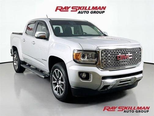 Quicksilver Metallic 2017 GMC Canyon Denali