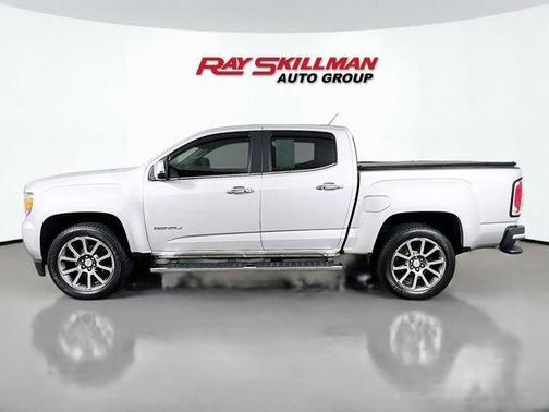 Quicksilver Metallic 2017 GMC Canyon Denali