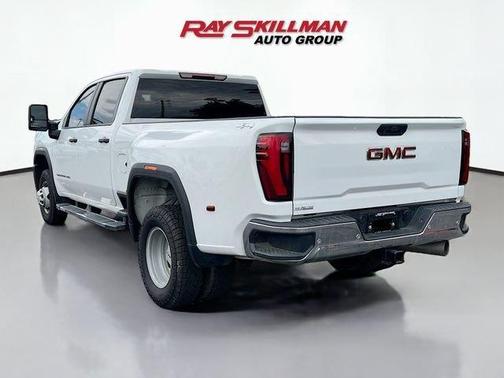 Summit White 2024 GMC Sierra 3500 Pro
