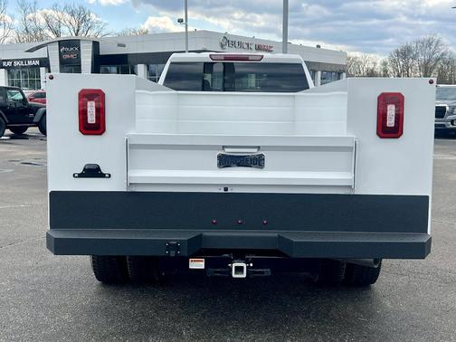 2025 GMC Sierra 3500 Pro