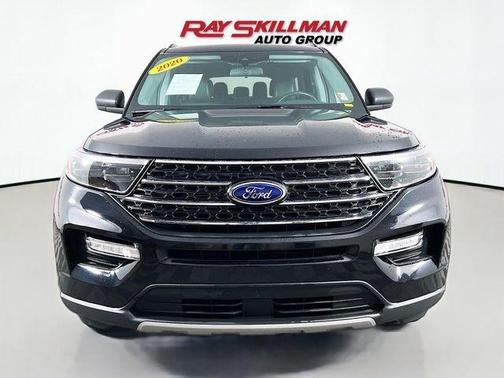 Agate Black Metallic 2020 Ford Explorer XLT