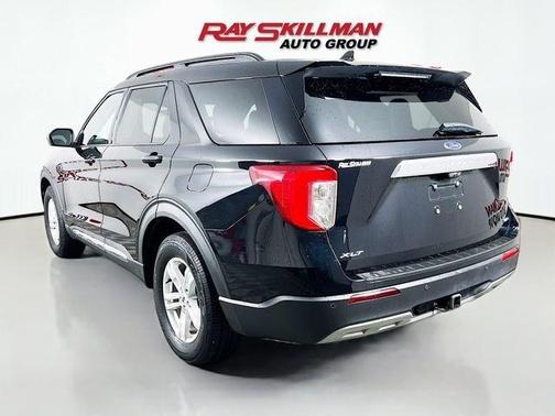 Agate Black Metallic 2020 Ford Explorer XLT