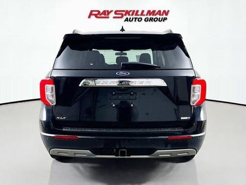 Agate Black Metallic 2020 Ford Explorer XLT