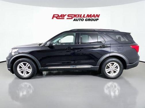 Agate Black Metallic 2020 Ford Explorer XLT