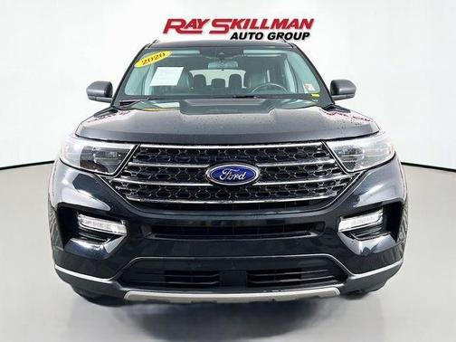 Agate Black Metallic 2020 Ford Explorer XLT