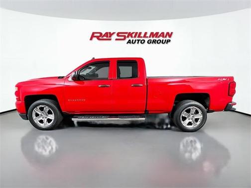 2018 Chevrolet Silverado 1500 Custom