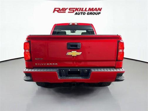 2018 Chevrolet Silverado 1500 Custom